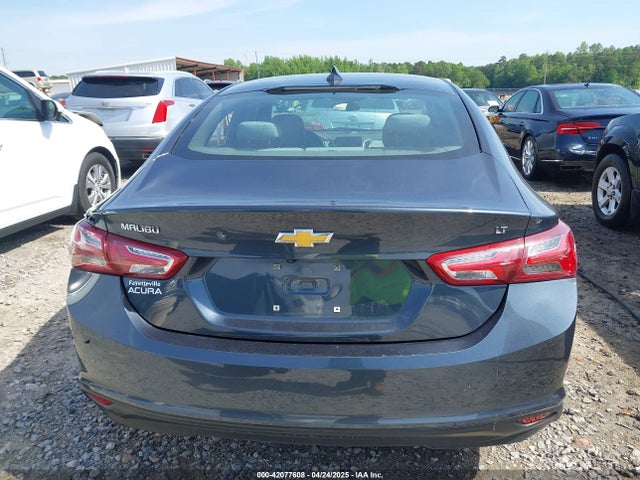 1G1ZD5STXKF135950 Chevrolet MALIBU LT