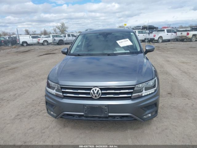 3VV2B7AX7LM140816 Volkswagen Tiguan 2.0t Se/2.0t Se R-line Black/2.0t Sel