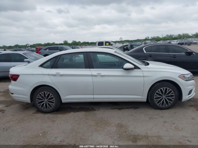 3VWC57BU8MM044299 Volkswagen Jetta 1.4t R-line/1.4t S/1.4t Se