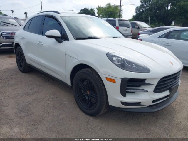 2021 PORSCHE MACAN WP1AB2A53MLB37831