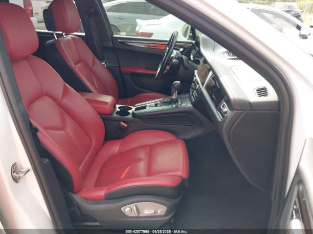 2021 PORSCHE MACAN WP1AB2A53MLB37831 Photo 4