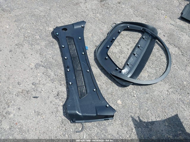 7SAYGDED5SA370060 Tesla 2025