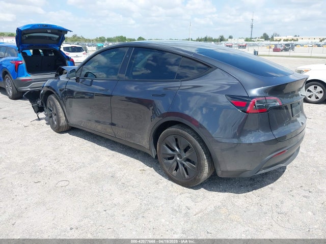 2025 TESLA MODEL Y 7SAYGDED5SA370060 Photo 2