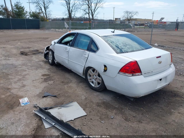 2G1WB5E34E1110526 Chevrolet Impala Limited Lt