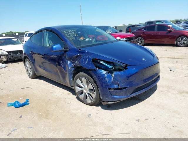 2023 TESLA MODEL Y 7SAYGDEE6PA163774 Photo 0