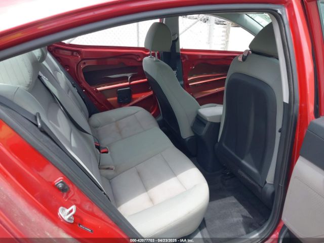 5NPD74LF5HH090460 Hyundai ELANTRA SE