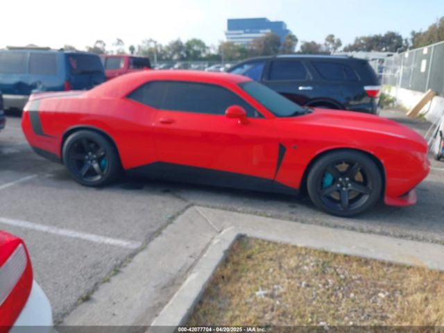 2C3CDZDJ5JH254152 Dodge Challenger Srt 392