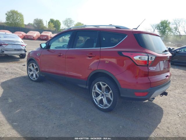 1FMCU9J9XHUC58805 Ford Escape Titanium