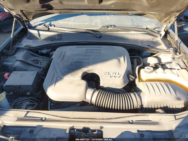 2017 CHRYSLER 300 OK0123863040 Photo 9