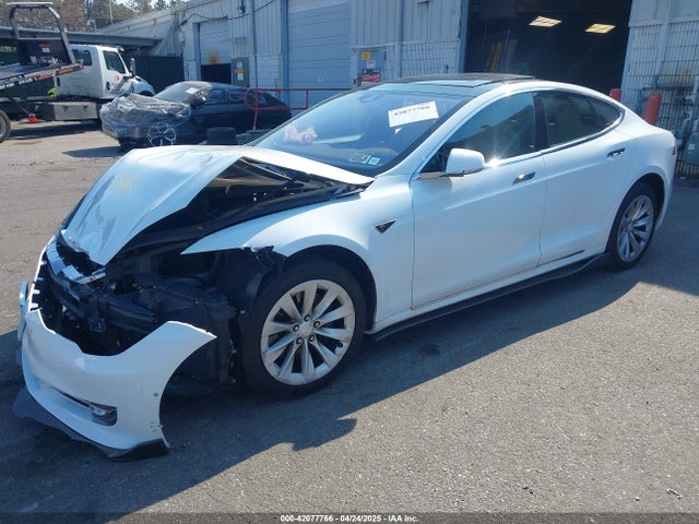 2016 TESLA MODEL S 5YJSA1E26GF147327 Photo 1