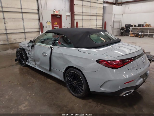 W1KMK4HB7SF049646 Mercedes-Benz Cle 300 4matic