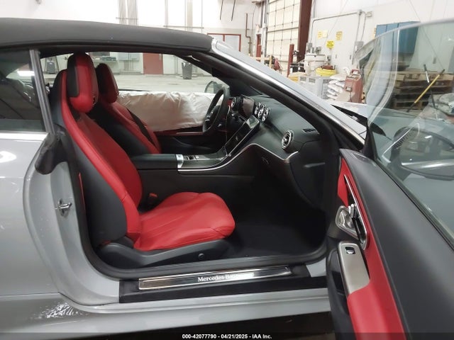 W1KMK4HB7SF049646 Mercedes-Benz Cle 300 4matic