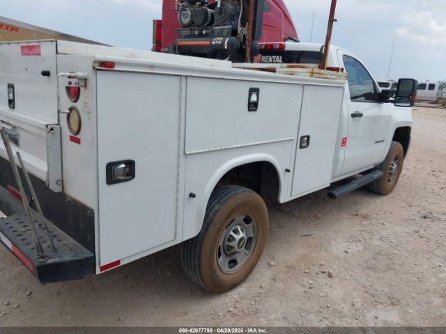 1GB0CUEG2HZ266958 Chevrolet Silverado 2500hd Wt