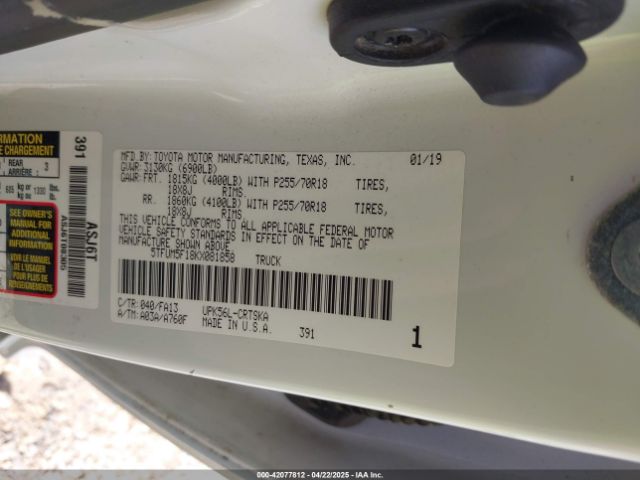 5TFUM5F18KX081858 Toyota Tundra Sr 4.6l V8