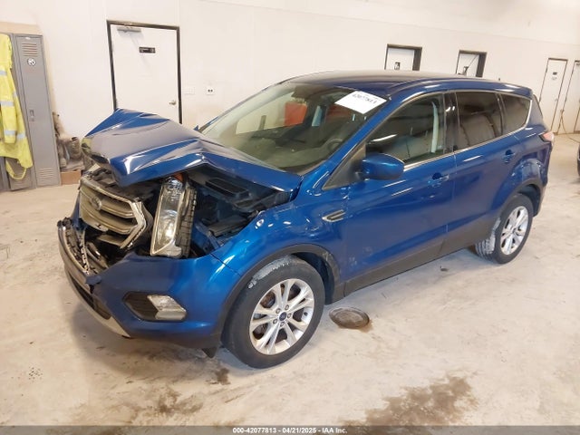 1FMCU0GD7HUD27117 Ford ESCAPE SE