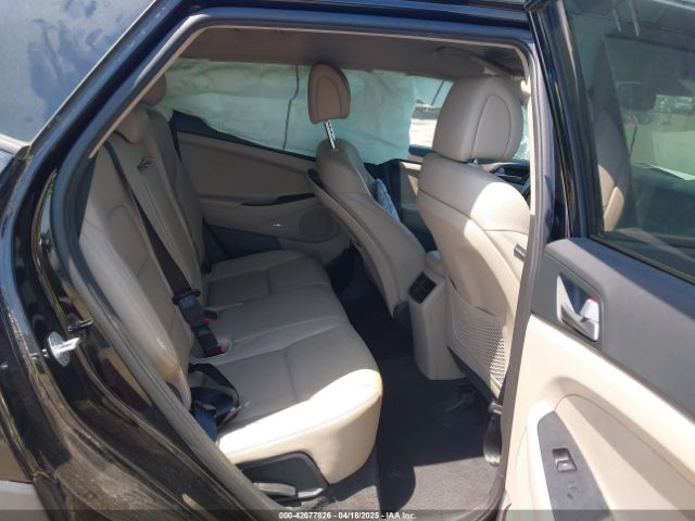 KM8J33A44JU733334 Hyundai Tucson Sel Plus