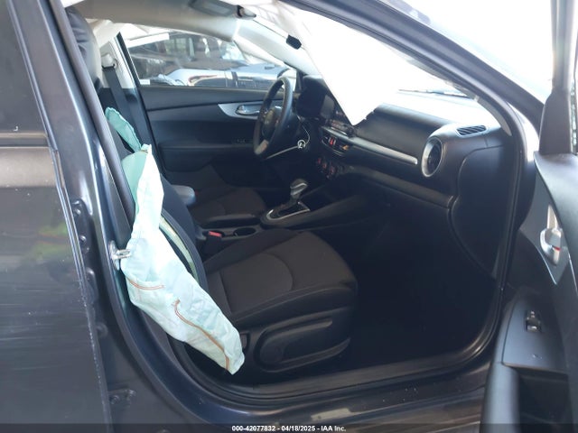 3KPF24AD6PE590378 KIA mpi nu