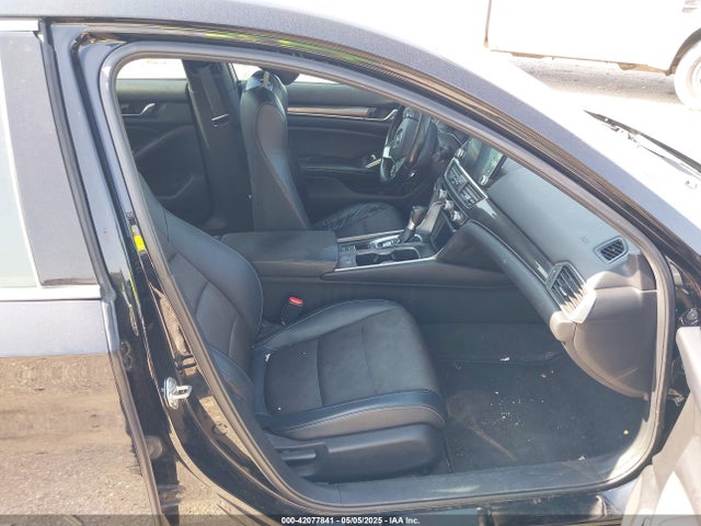 1HGCV1F36JA114569 Honda Accord Sport