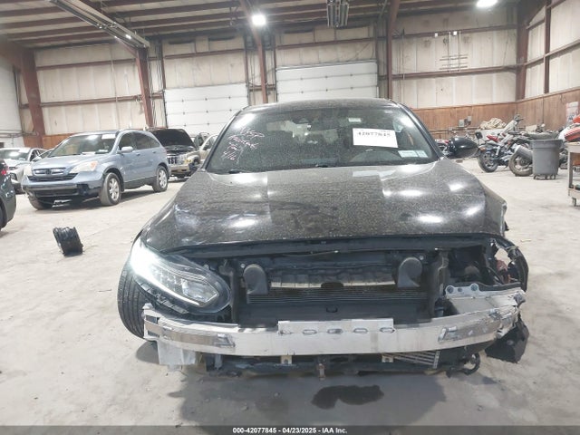 1HGCV1F37LA110520 Honda Accord Sport