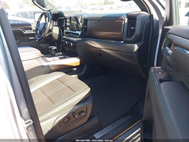 1GCUDJE88PZ135954 Chevrolet Silverado 1500 4wd  Short Bed High Country