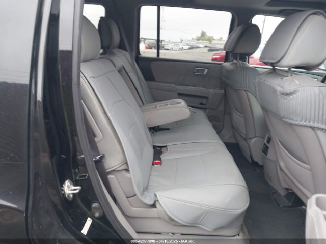 5FNYF3H39FB013616 Honda PILOT SE