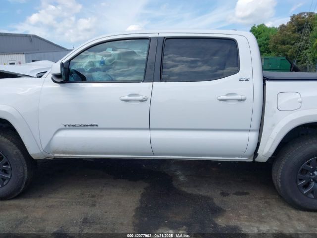 5TFCZ5AN5MX265181 Toyota Tacoma Sr5 V6