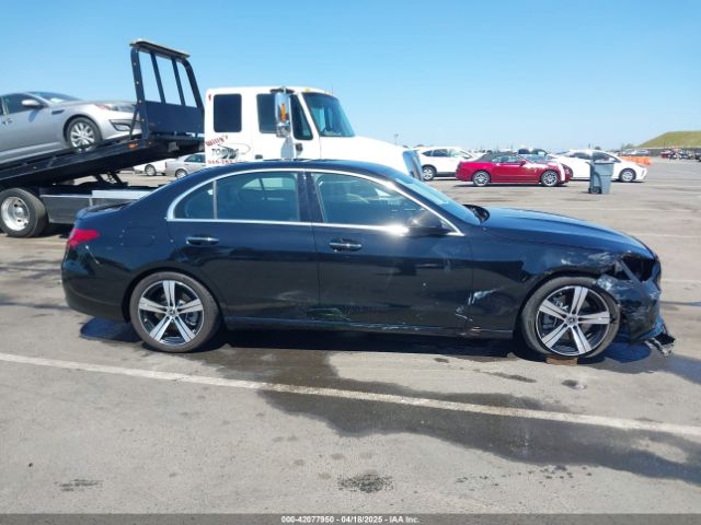 W1KAF4HB4NR011074 Mercedes-Benz C 300 4matic