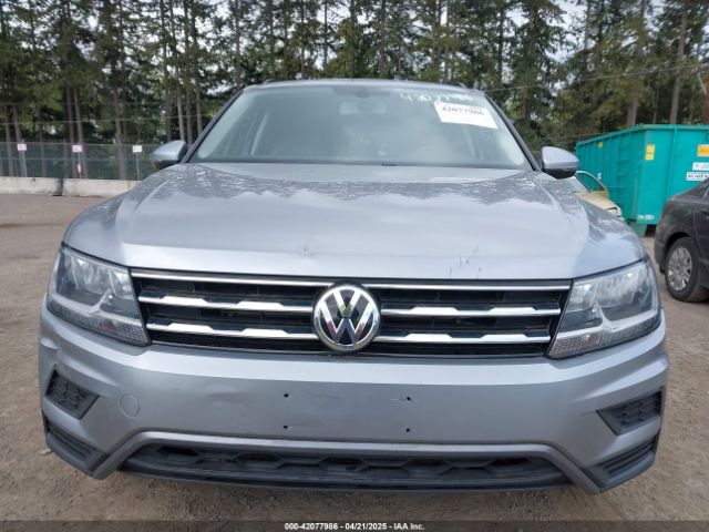3VV3B7AX0MM008809 Volkswagen Tiguan 2.0t Se/2.0t Se R-line Black/2.0t Sel