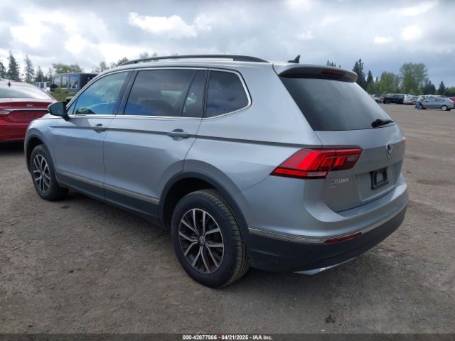 3VV3B7AX0MM008809 Volkswagen Tiguan 2.0t Se/2.0t Se R-line Black/2.0t Sel