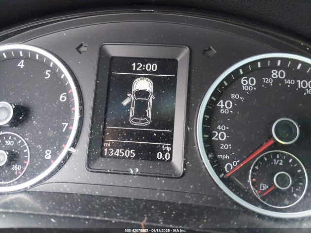 WVGBV3AXXEW015452 Volkswagen Tiguan R-line