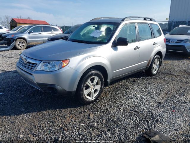 2013 SUBARU FORESTER JF2SHABC2DH418437 Photo 1