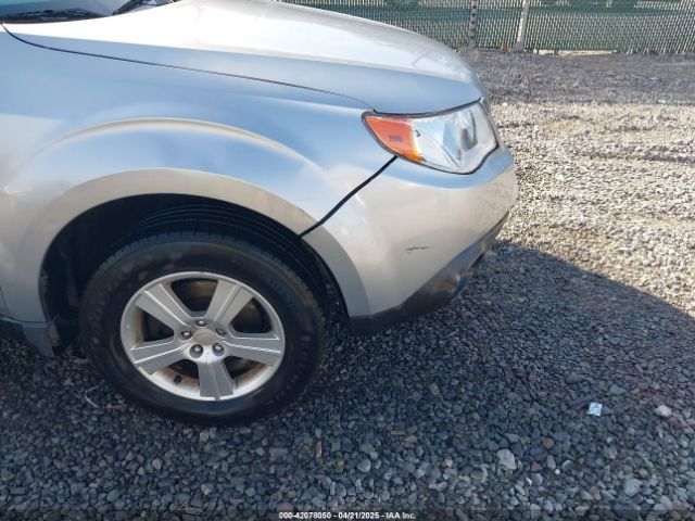2013 SUBARU FORESTER JF2SHABC2DH418437 Photo 5