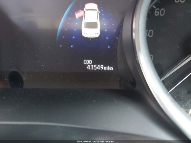 4T1F11AK0MU557031 Toyota CAMRY XLE