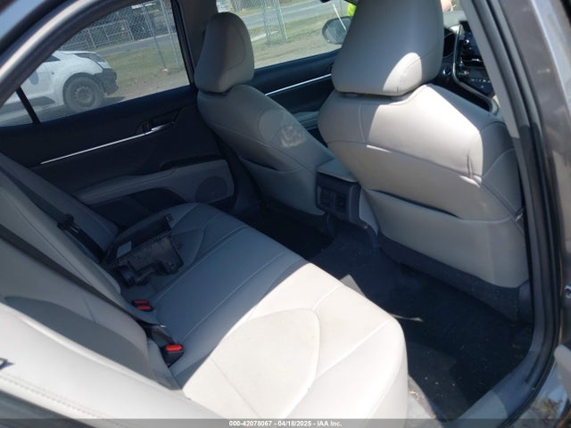 4T1F11AK0MU557031 Toyota CAMRY XLE