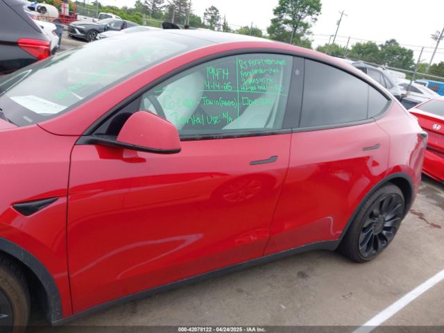 7SAYGDEF6NF511436 Tesla Model Y Performance Dual Motor All-wheel Drive
