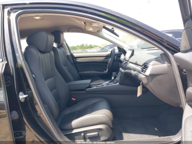 1HGCV1F48NA000037 Honda Accord Sport Special Edition