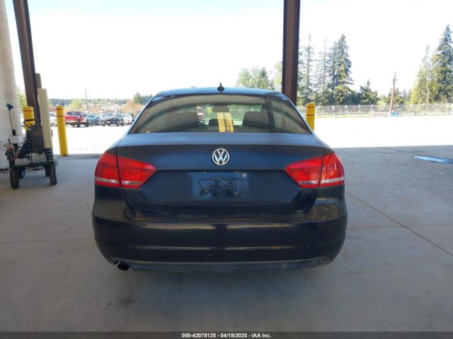 1VWAT7A36FC054484 Volkswagen Passat 1.8t Wolfsburg Edition