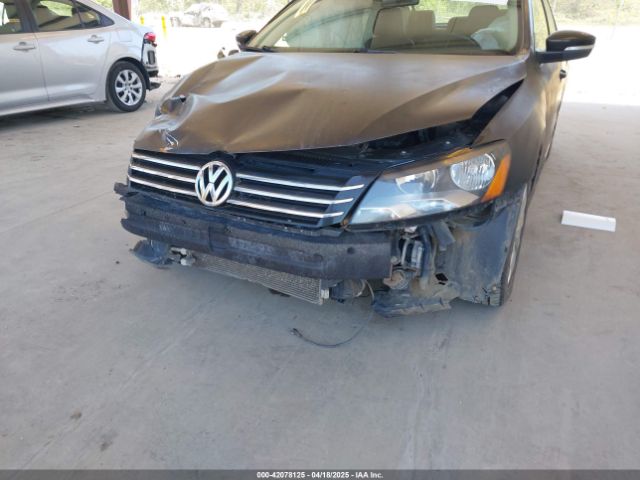 1VWAT7A36FC054484 Volkswagen Passat 1.8t Wolfsburg Edition