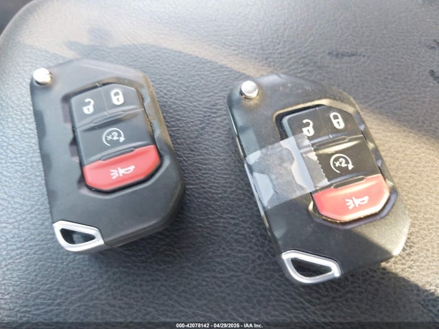 1C6JJTAG9ML538769 Jeep Gladiator Sport S 4x4