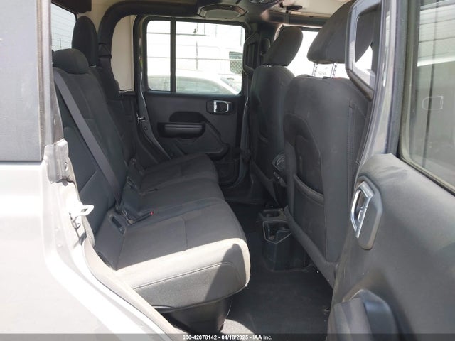 1C6JJTAG9ML538769 Jeep Gladiator Sport S 4x4