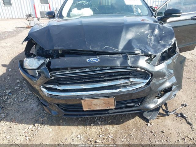 3FA6P0H78FR304991 Ford FUSION SE