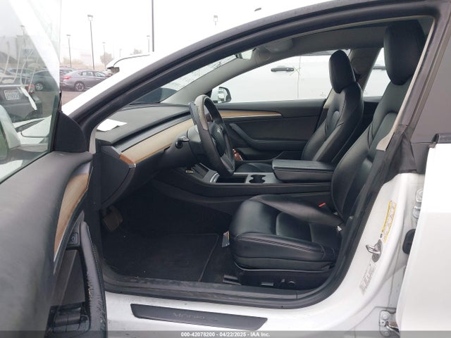2022 TESLA MODEL 3 5YJ3E1EB8NF195708 Photo 4