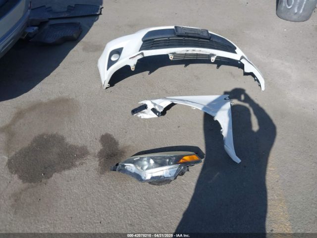 5YFBURHE5EP057843 Toyota Corolla Le Plus