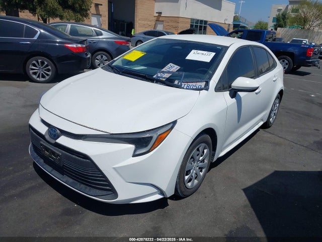 Toyota Corolla Hybrid Le 2023 JTDBCMFE0P3026617 Image 2
