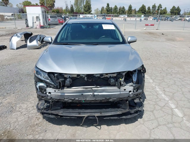 4T1C11AK1LU901886 Toyota CAMRY LE
