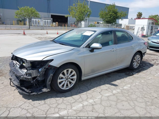4T1C11AK1LU901886 Toyota CAMRY LE