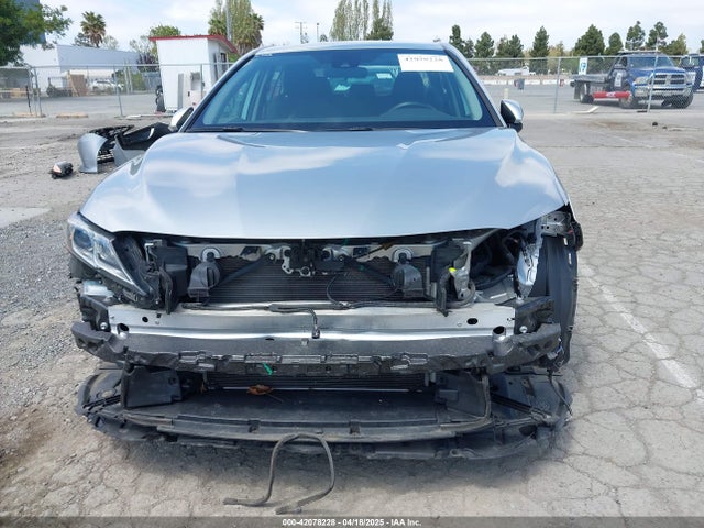 4T1C11AK1LU901886 Toyota CAMRY LE