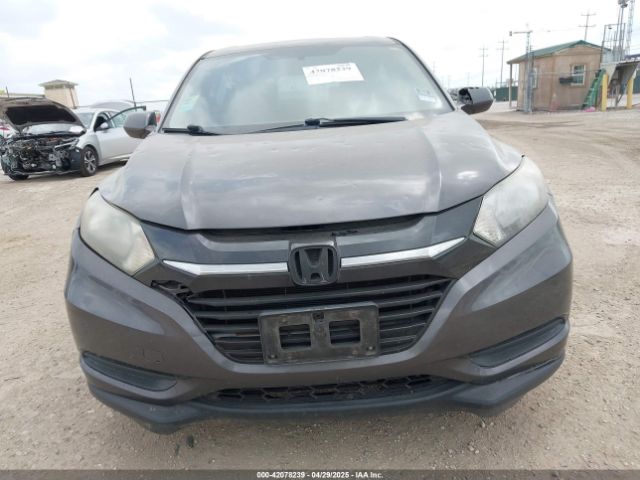 3CZRU5H30GM755397 Honda HR-V LX