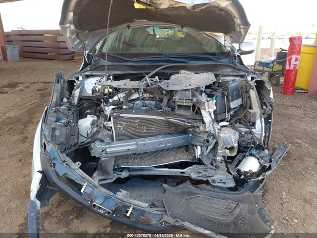 3CZRU5H32KG701297 Honda HR-V LX