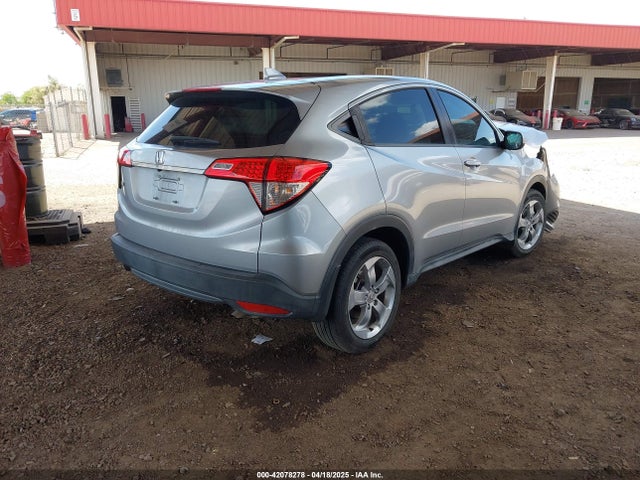 3CZRU5H32KG701297 Honda HR-V LX
